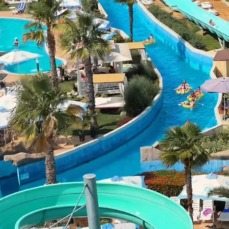 Rainbow 2 Complex Apartament