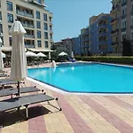 Rainbow 2 Complex 3* Slantchev Briag