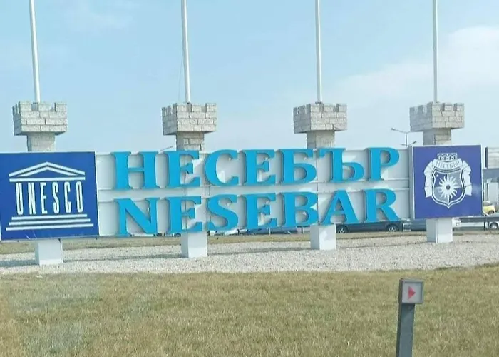 Rainbow 2 Complex Apartamento 3*