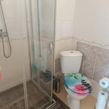Rainbow 2 Complex Apartment 3*