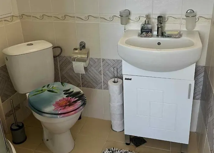 Rainbow 2 Complex 3*