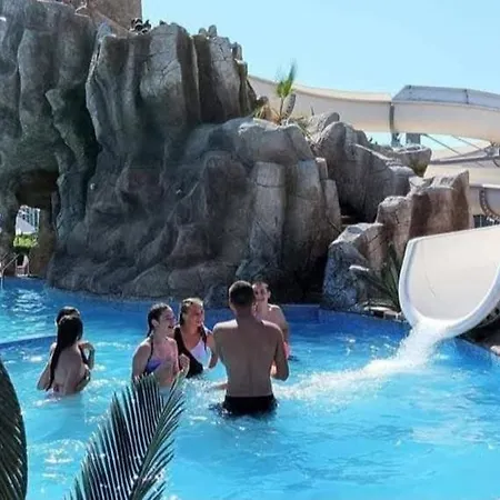 Rainbow 2 Complex Διαμέρισμα