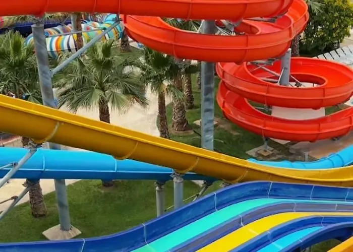 Rainbow 2 Complex Apartman Napospart