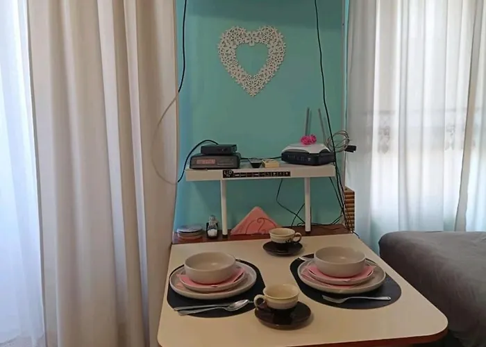 Rainbow 2 Complex Apartman 3*