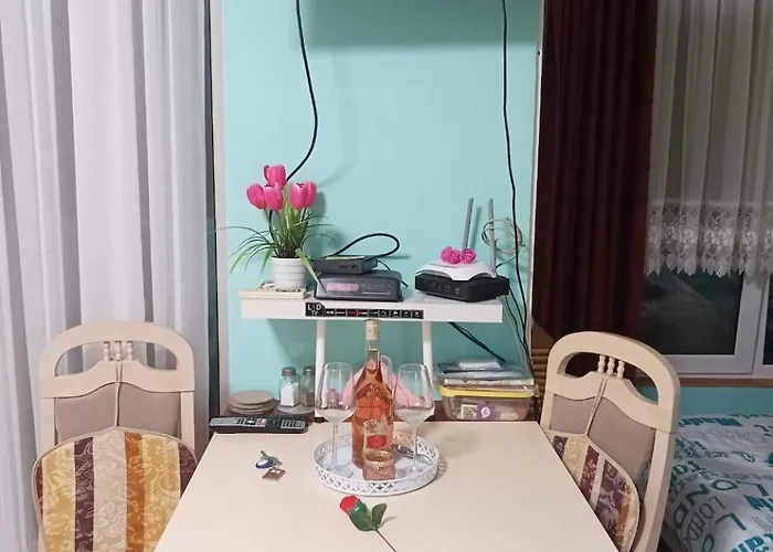 Rainbow 2 Complex Apartman 3*