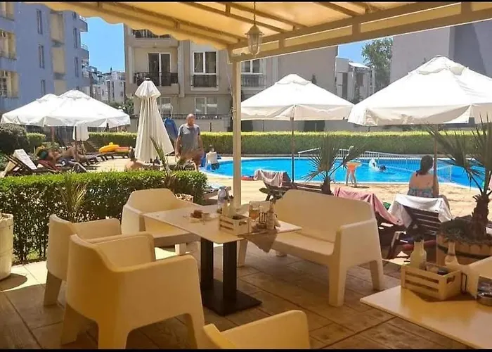 Apartman Rainbow 2 Complex Napospart